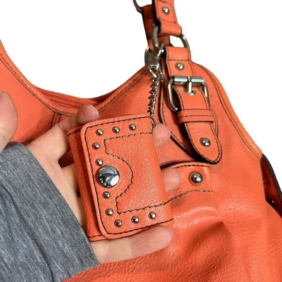 Nine West faux leather shoulder bag - Picture 7 of 12